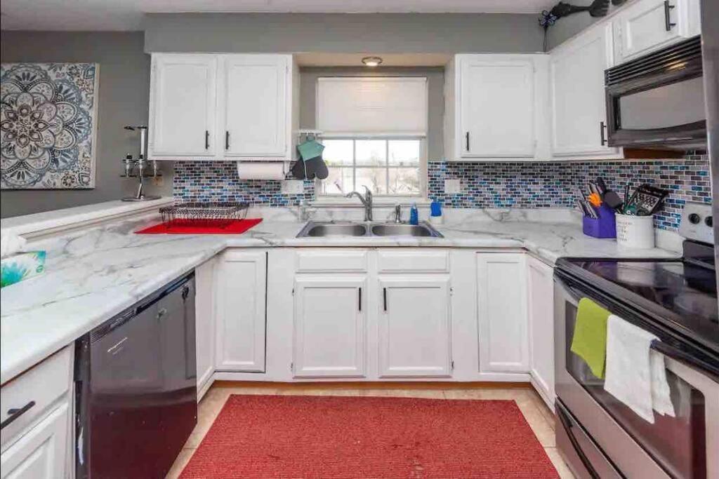 20Min To International Airport! 10Min To Pnc Music! Wifi Apartamento Charlotte Exterior foto