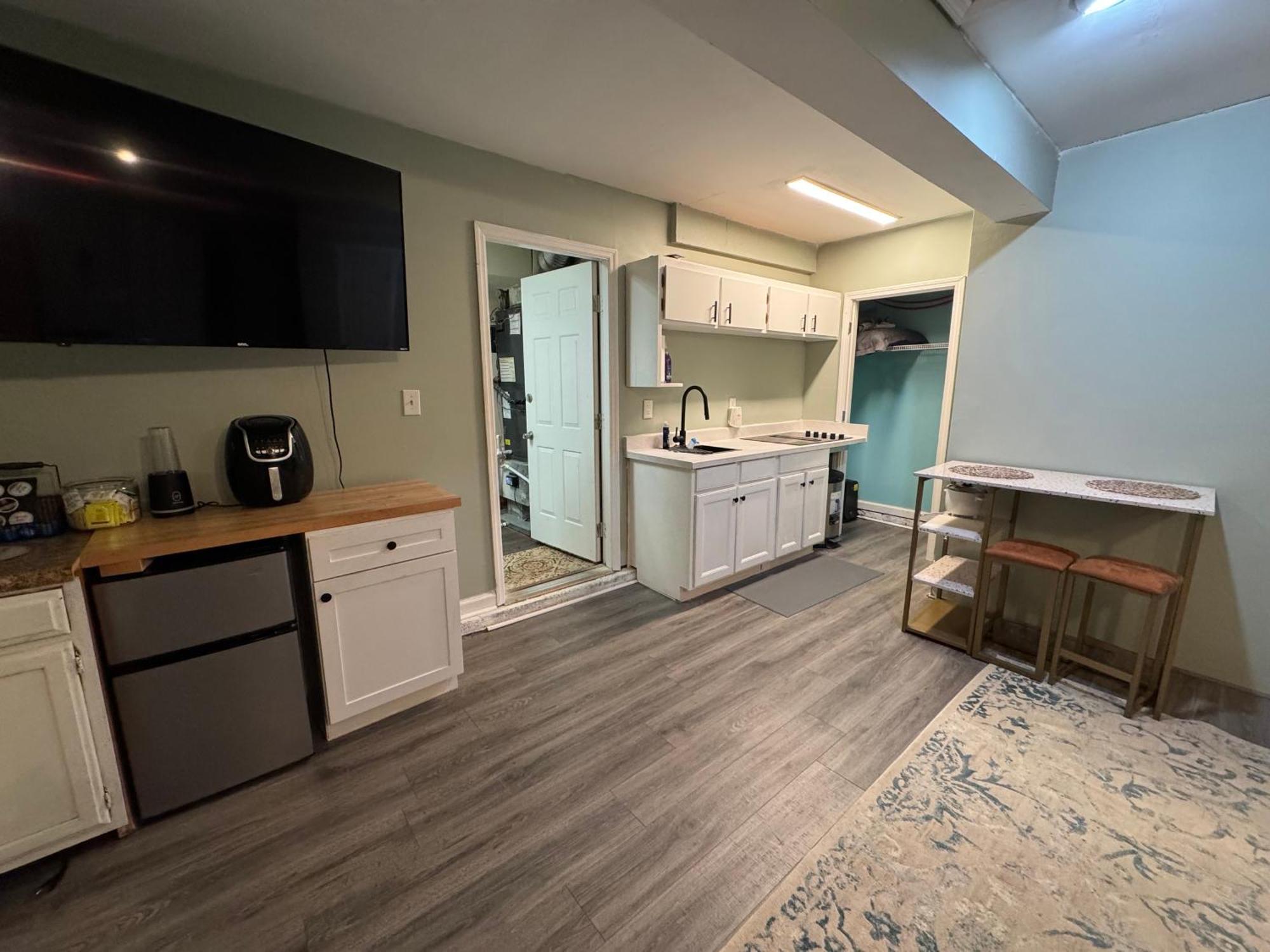 20Min To International Airport! 10Min To Pnc Music! Wifi Apartamento Charlotte Exterior foto